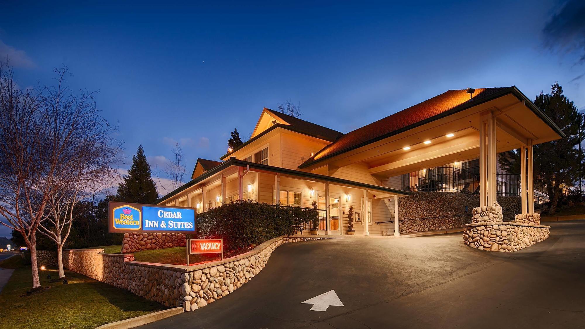 Best Western Cedar Inn & Suites Angels Camp Exteriör bild